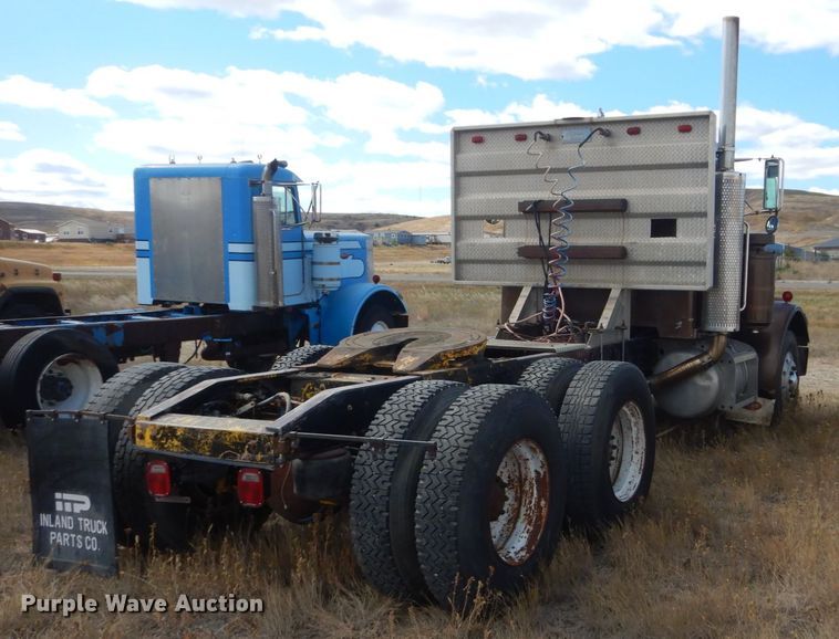 image for item DC8912 1982 Peterbilt 359  semi truck