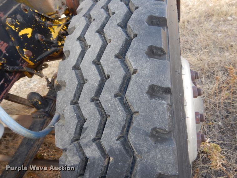 image for item DC8912 1982 Peterbilt 359  semi truck