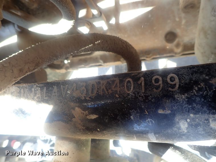 image for item DE0736 2003 Freightliner FLD12064SD  semi truck