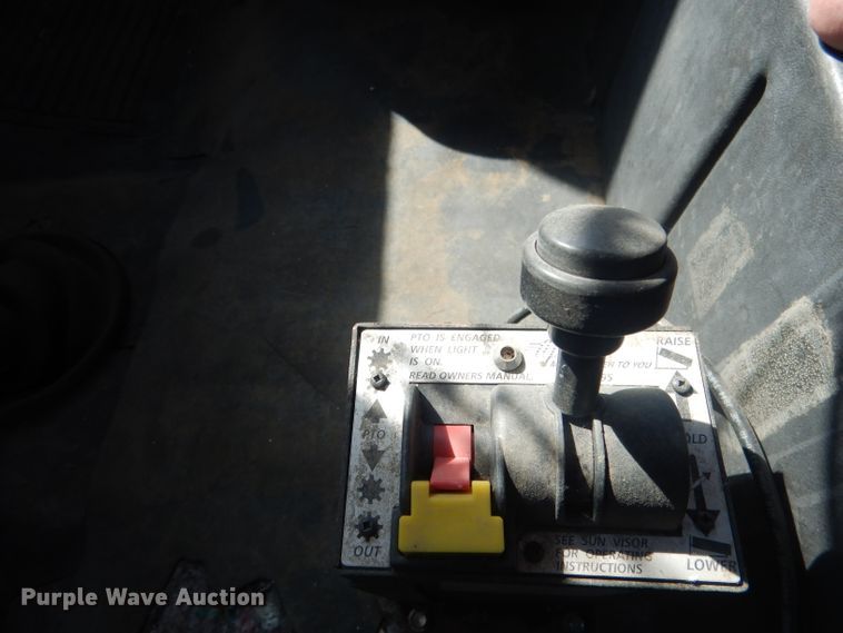 image for item DG4607 1989 Freightliner FLC112  semi truck