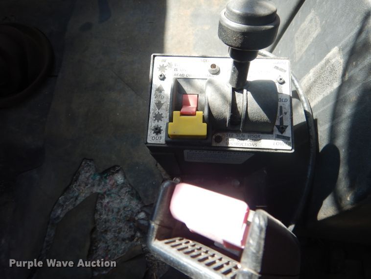 image for item DG4607 1989 Freightliner FLC112  semi truck