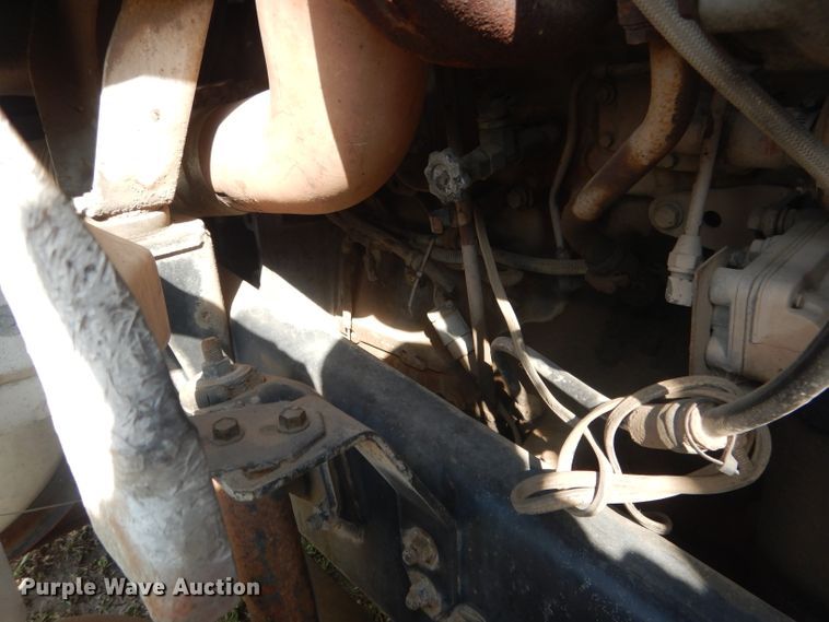 image for item DG4607 1989 Freightliner FLC112  semi truck