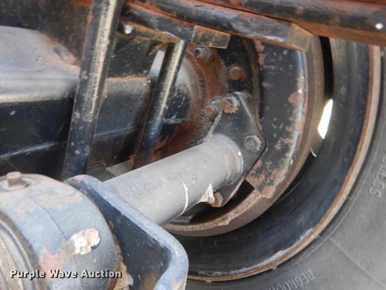 image for item DG4607 1989 Freightliner FLC112  semi truck