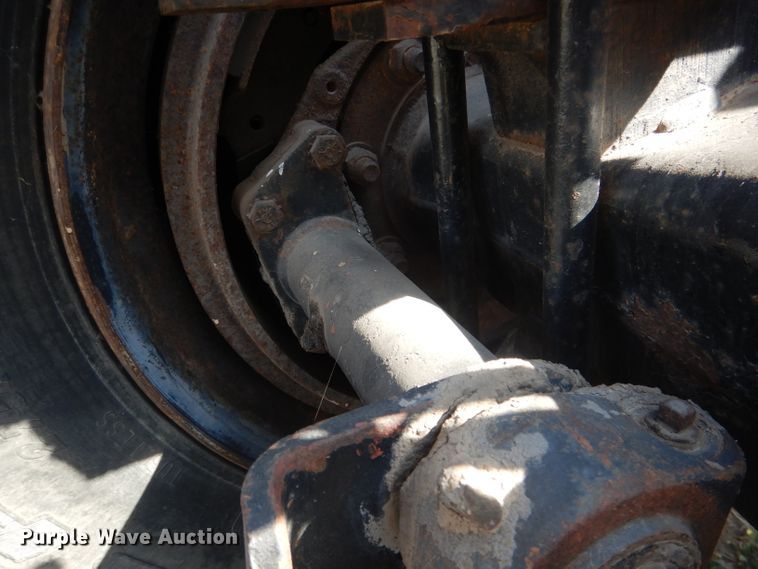 image for item DG4607 1989 Freightliner FLC112  semi truck