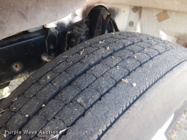 image for item DG4607 1989 Freightliner FLC112  semi truck