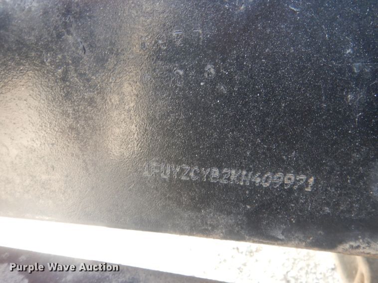 image for item DG4607 1989 Freightliner FLC112  semi truck