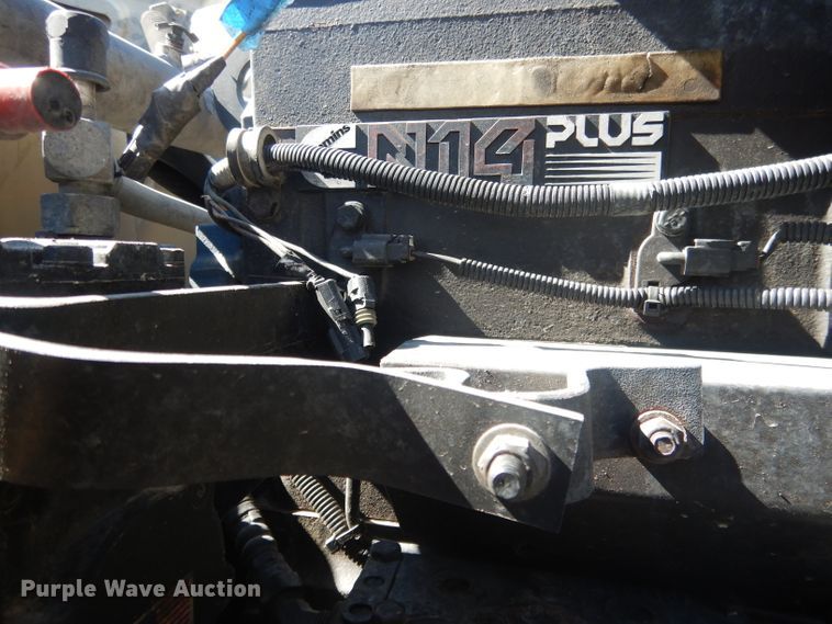 image for item DG4616 2003 International 9100i  semi truck