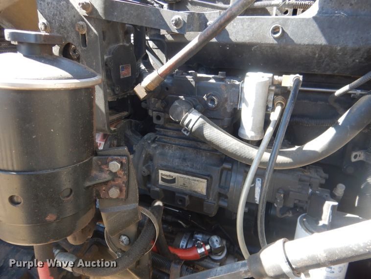 image for item DG4616 2003 International 9100i  semi truck