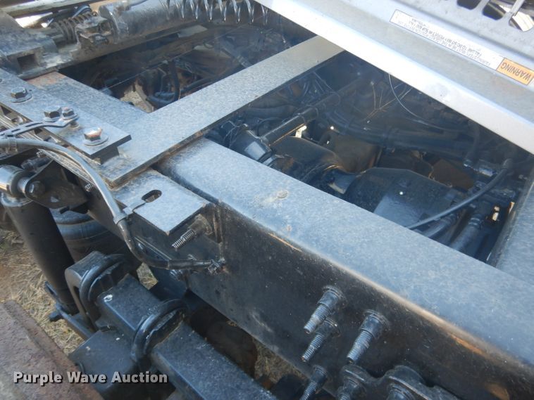 image for item DG4620 2015 Volvo VN  semi truck