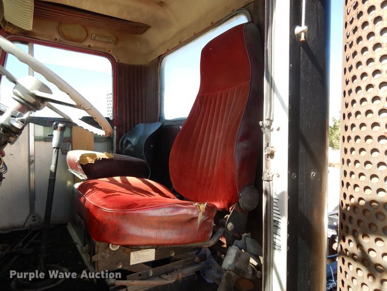 image for item DH0121 1980 Kenworth W900  semi truck