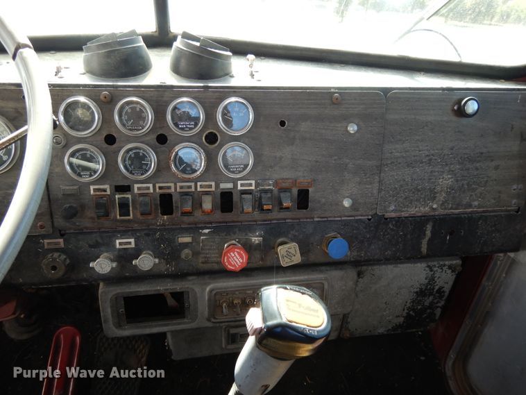 image for item DH0121 1980 Kenworth W900  semi truck