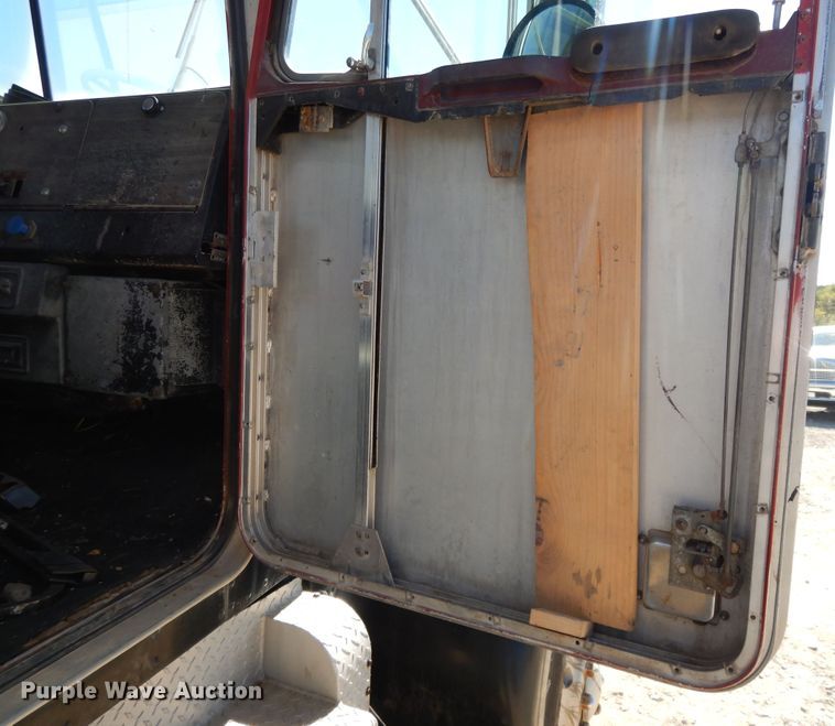 image for item DH0121 1980 Kenworth W900  semi truck