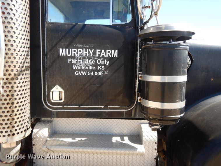 image for item DH0121 1980 Kenworth W900  semi truck