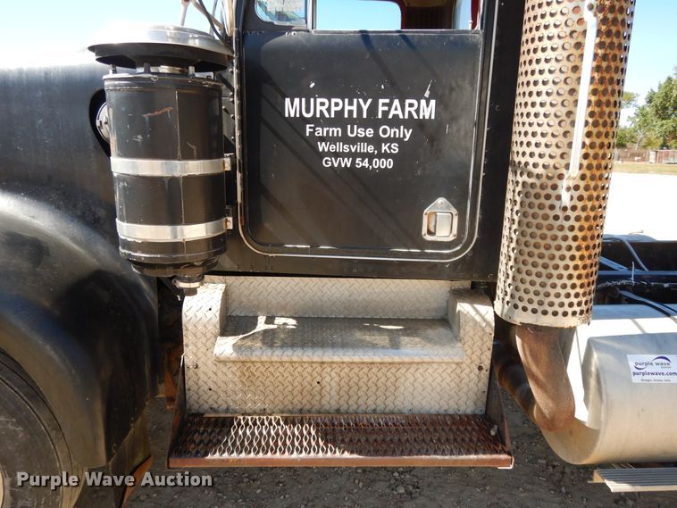 image for item DH0121 1980 Kenworth W900  semi truck