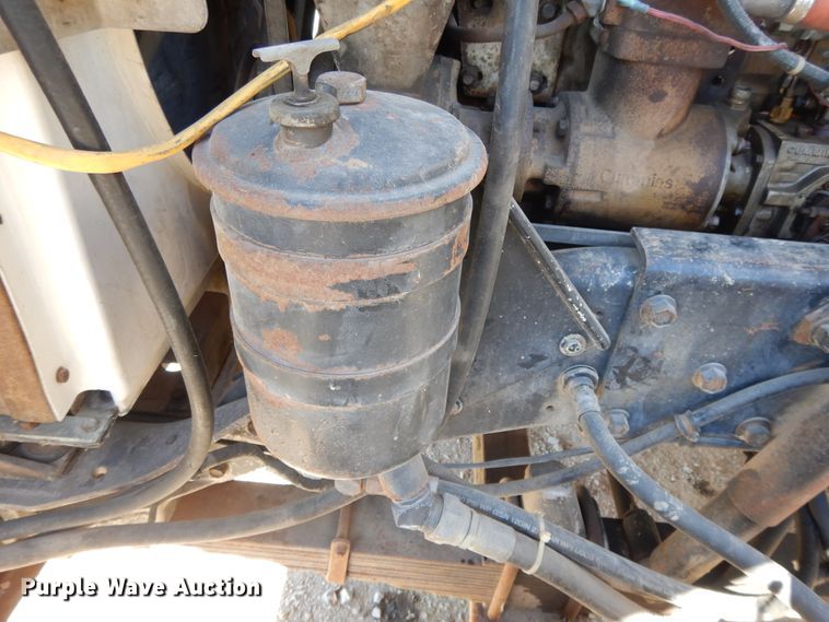 image for item DH0121 1980 Kenworth W900  semi truck