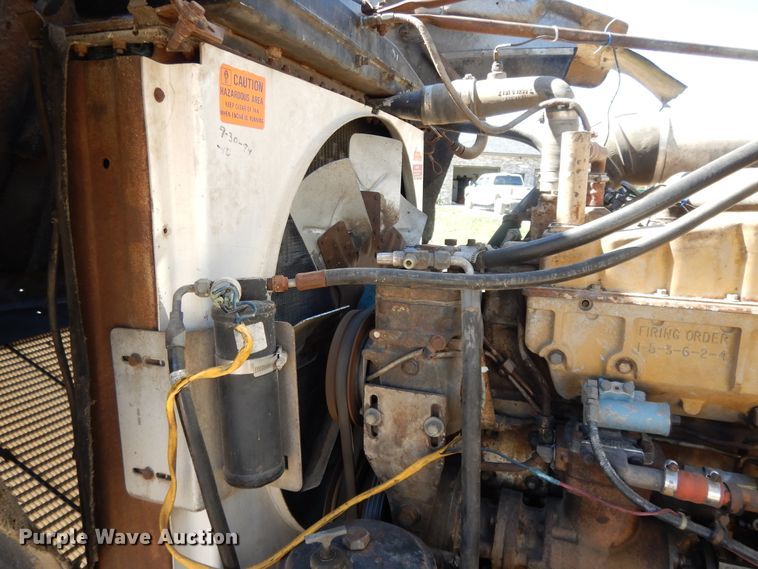 image for item DH0121 1980 Kenworth W900  semi truck