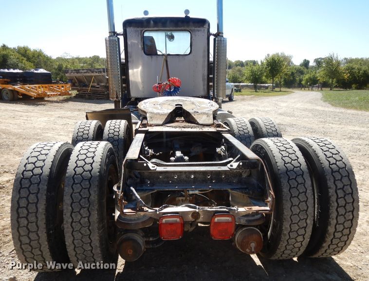 image for item DH0121 1980 Kenworth W900  semi truck