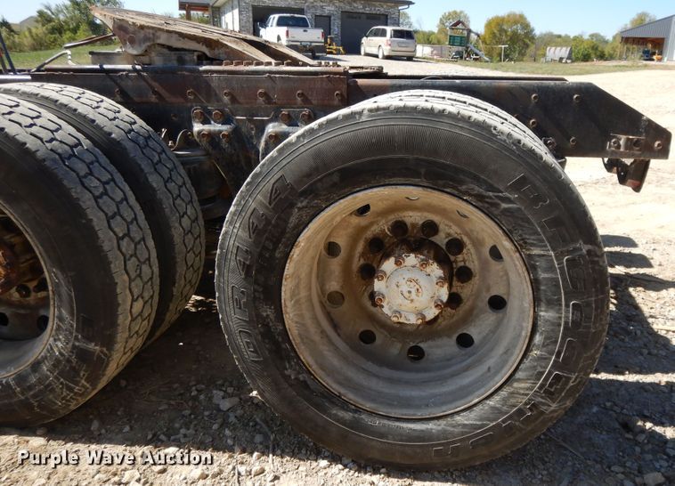 image for item DH0121 1980 Kenworth W900  semi truck