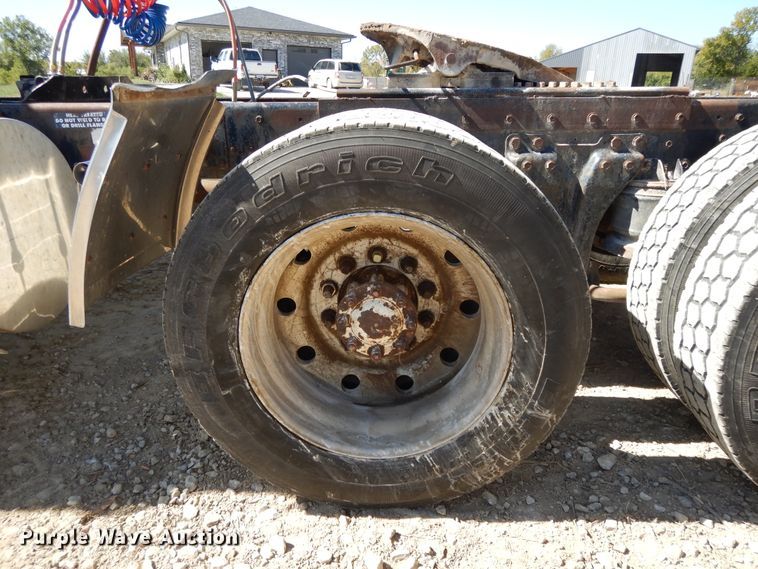 image for item DH0121 1980 Kenworth W900  semi truck