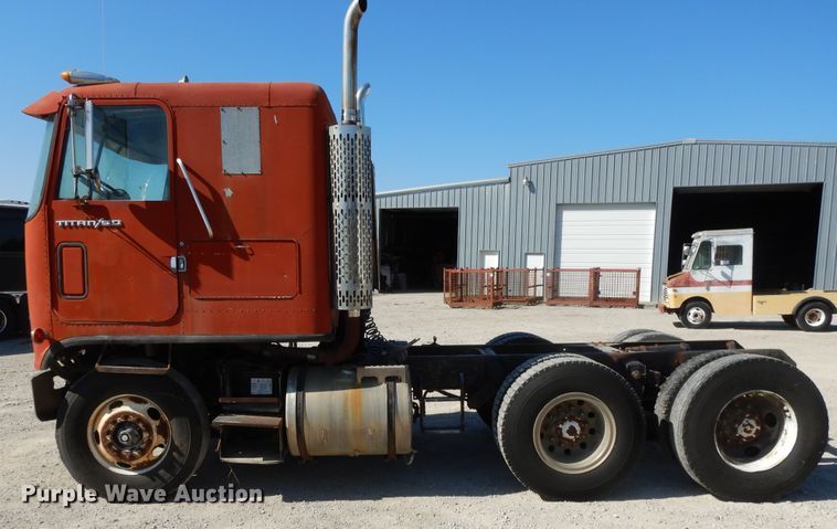 image for item DH0185 1973 Chevrolet Titan 90  truck cab and chassis