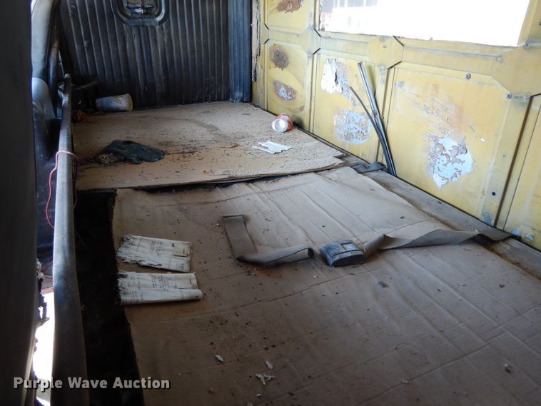 image for item DH0185 1973 Chevrolet Titan 90  truck cab and chassis