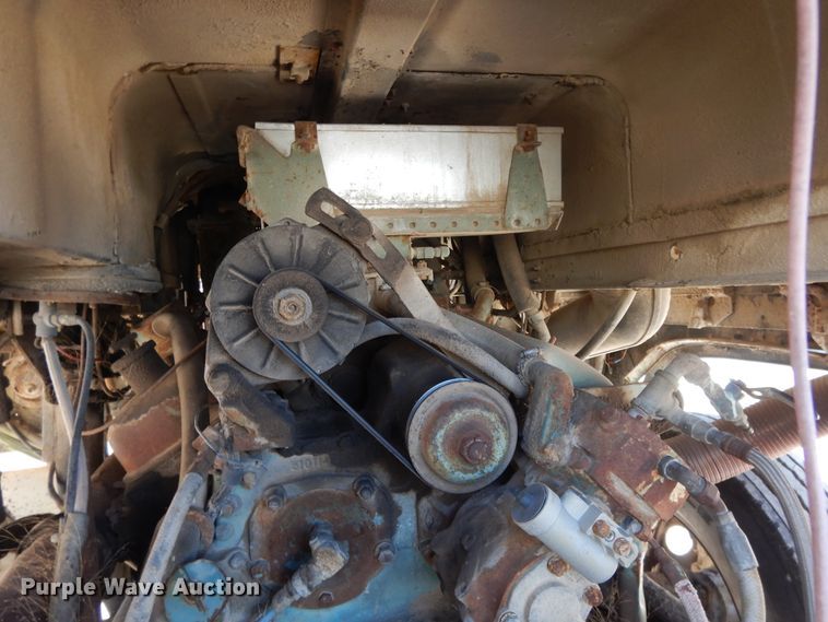 image for item DH0185 1973 Chevrolet Titan 90  truck cab and chassis