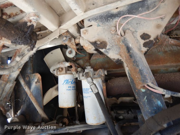 image for item DH0185 1973 Chevrolet Titan 90  truck cab and chassis