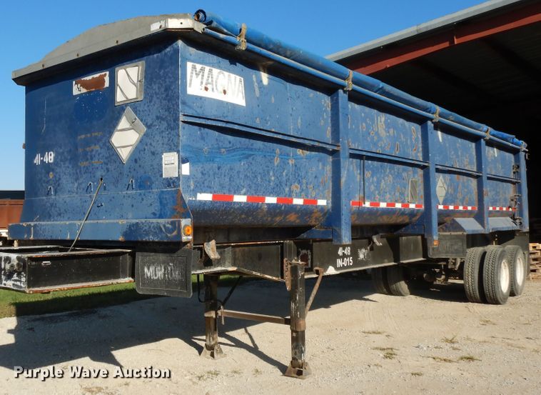image for item DH0197 1996 Montone end dump trailer