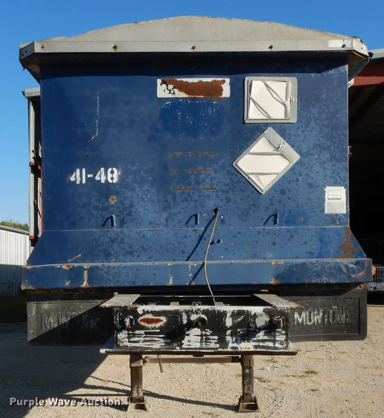 image for item DH0197 1996 Montone end dump trailer