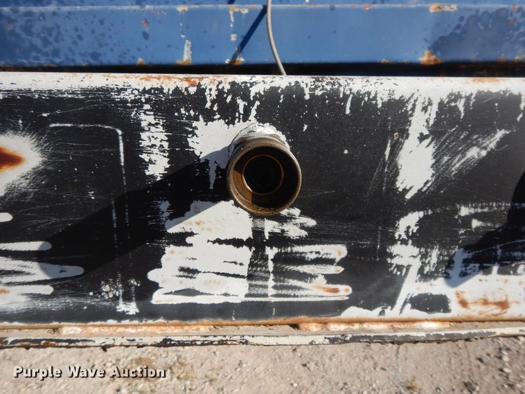 image for item DH0197 1996 Montone end dump trailer