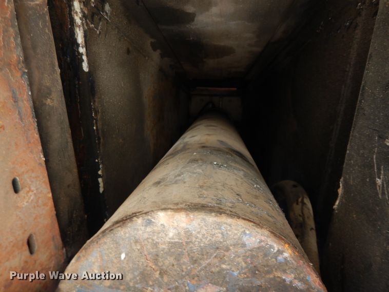 image for item DH0197 1996 Montone end dump trailer