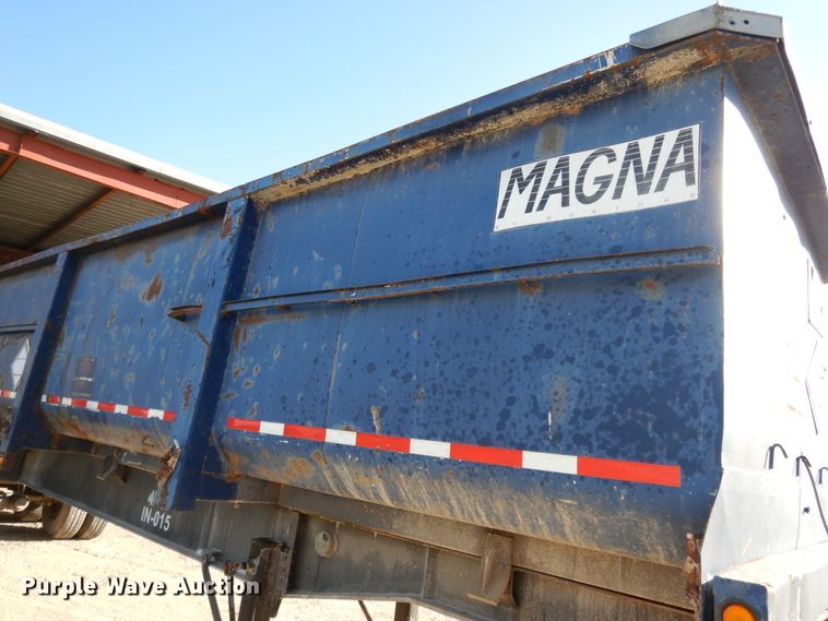 image for item DH0197 1996 Montone end dump trailer