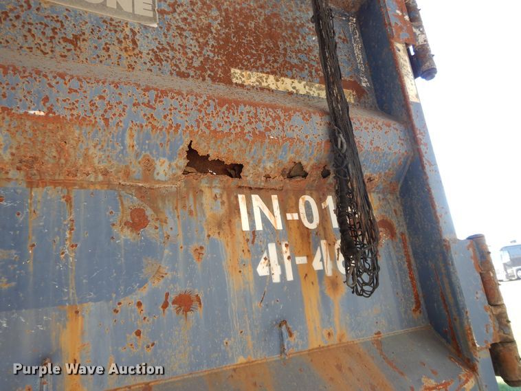 image for item DH0197 1996 Montone end dump trailer