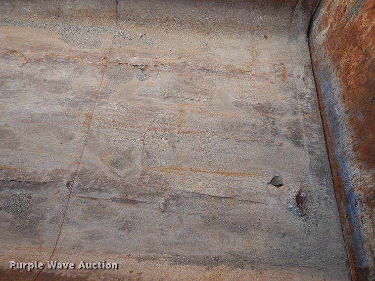 image for item DH0197 1996 Montone end dump trailer