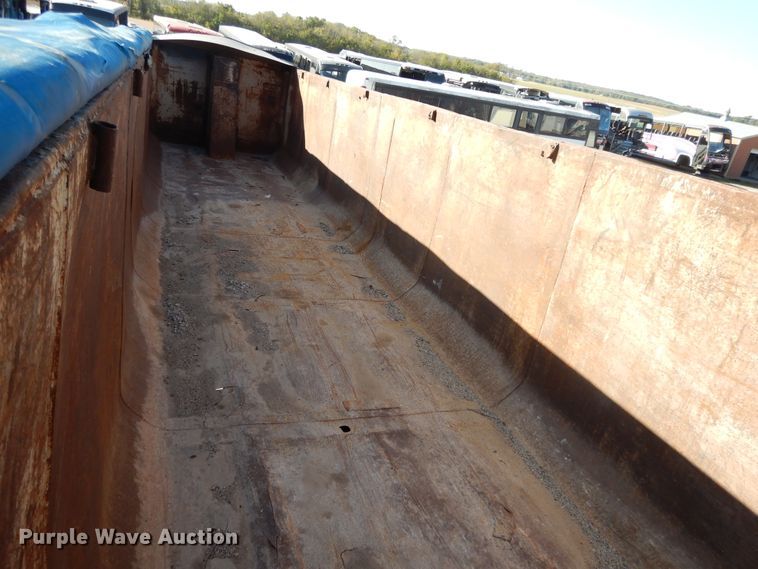 image for item DH0197 1996 Montone end dump trailer