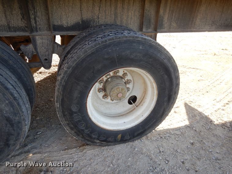 image for item DH0197 1996 Montone end dump trailer