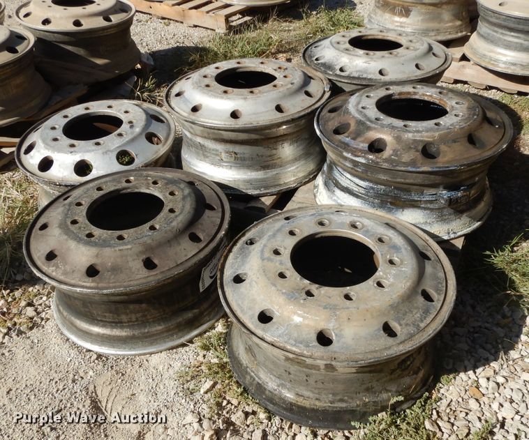 image for item DH0203 (6) 9x22.5 aluminum hub pilot wheels