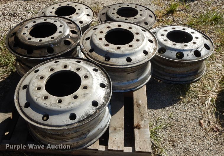 image for item DH0203 (6) 9x22.5 aluminum hub pilot wheels