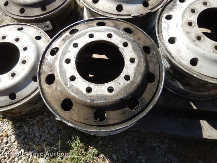 image for item DH0203 (6) 9x22.5 aluminum hub pilot wheels