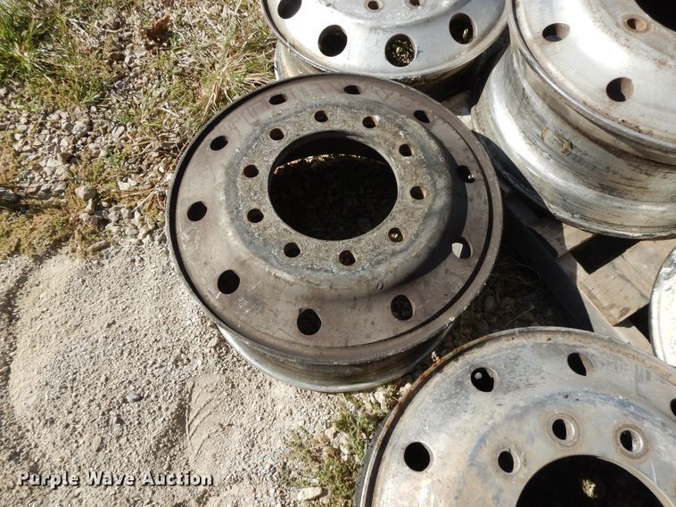 image for item DH0203 (6) 9x22.5 aluminum hub pilot wheels