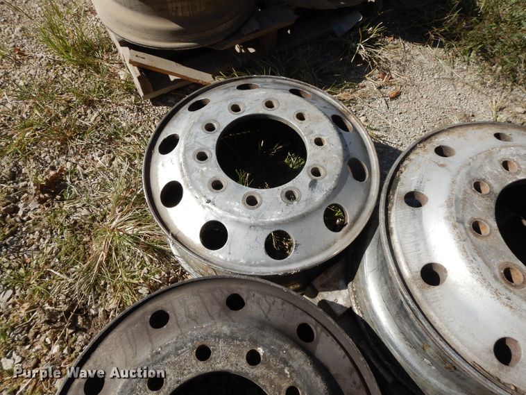 image for item DH0203 (6) 9x22.5 aluminum hub pilot wheels