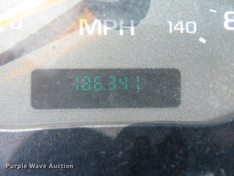 image for item DH1139 2007 Chevrolet T7500  box truck