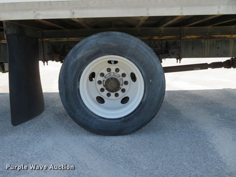 image for item DH1139 2007 Chevrolet T7500  box truck