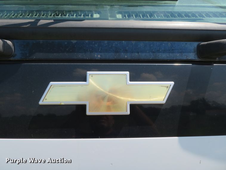 image for item DH1139 2007 Chevrolet T7500  box truck