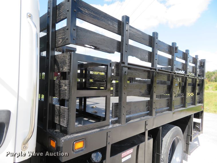 image for item DH1242 2007 Freightliner Business Class M2  flatbed truck