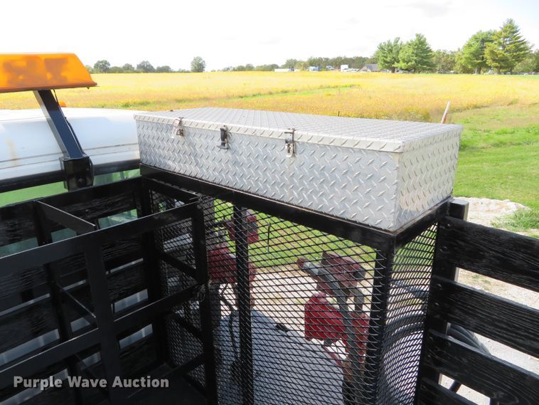 image for item DH1242 2007 Freightliner Business Class M2  flatbed truck