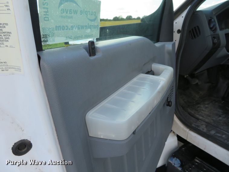 image for item DH1244 2013 Ford F750 Super Duty XL  box truck