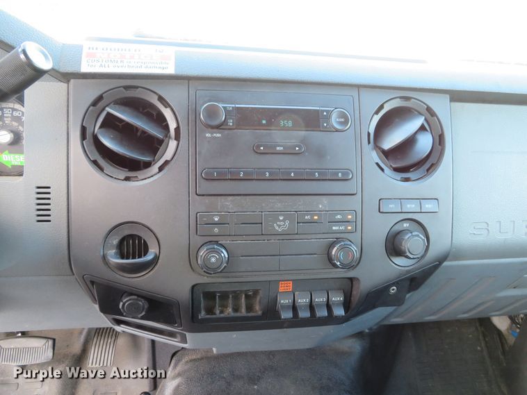 image for item DH1244 2013 Ford F750 Super Duty XL  box truck