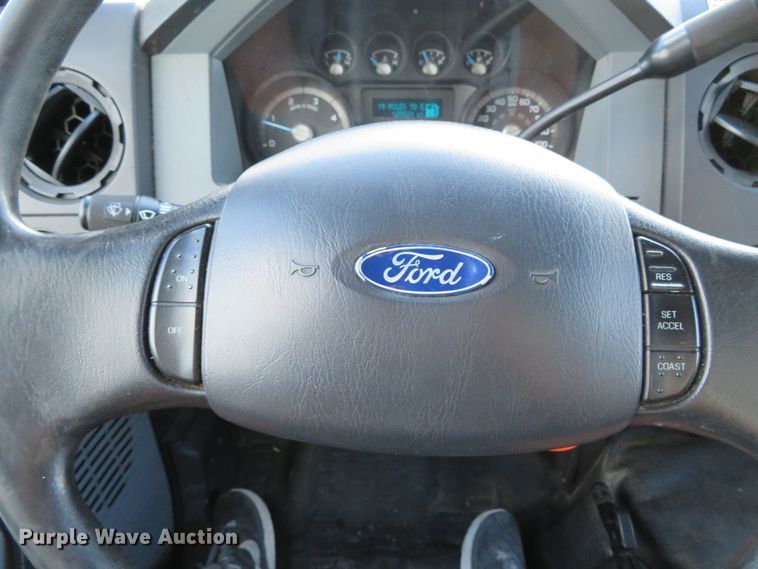 image for item DH1244 2013 Ford F750 Super Duty XL  box truck