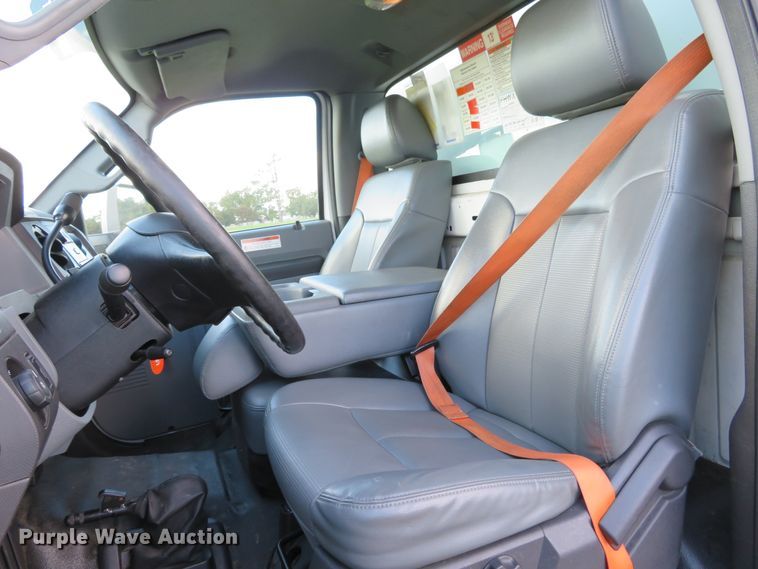 image for item DH1244 2013 Ford F750 Super Duty XL  box truck